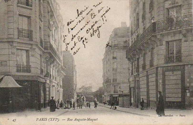 La rue Auguste Maquet en 1900 - via @parisancien